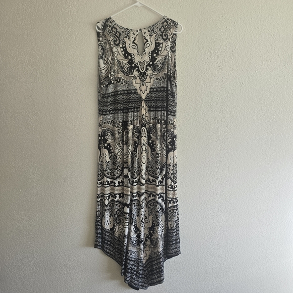 NWT INC 1X acemetrical hem long keyhole back boho dress - Picture 6 of 12